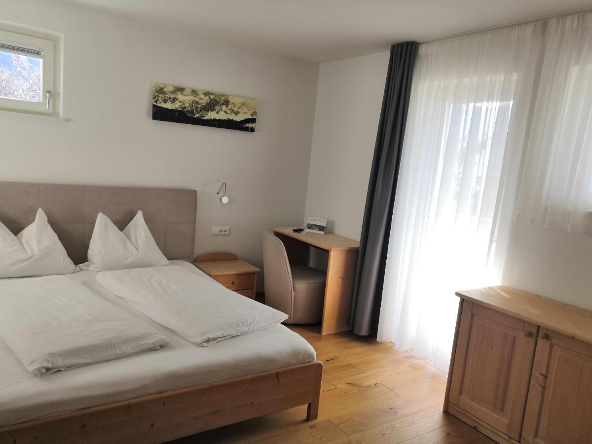 Burgunderhof Villa Montagna Luaran gambar