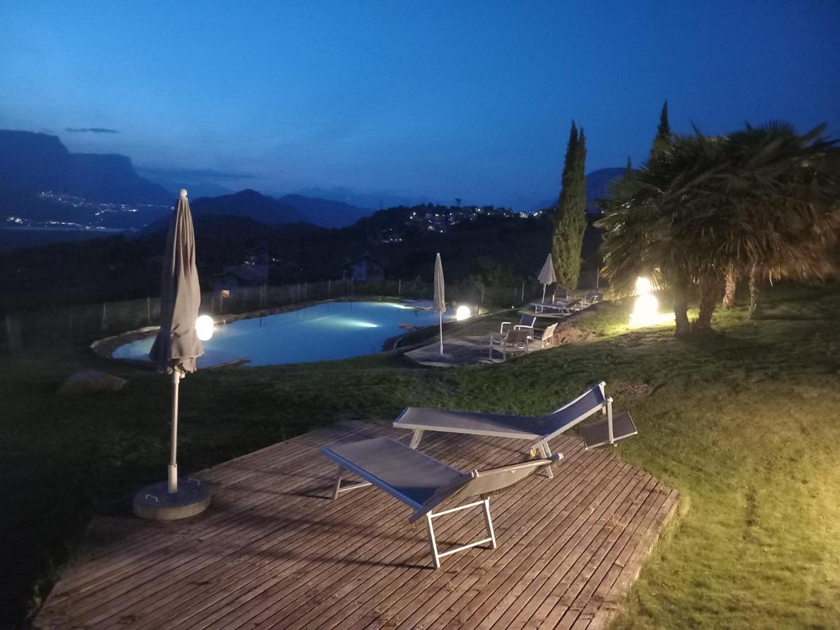Burgunderhof Villa Montagna Luaran gambar