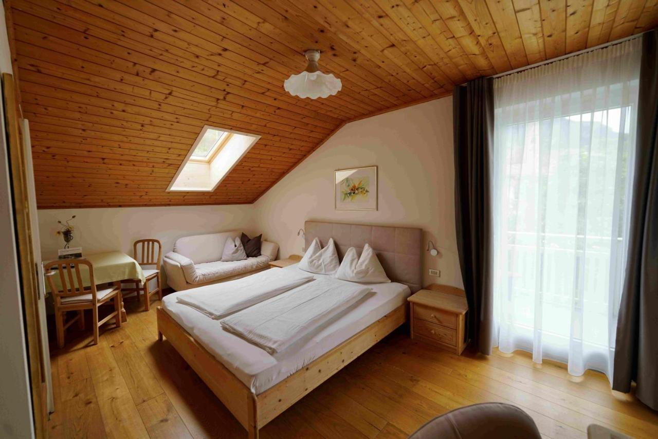 Burgunderhof Villa Montagna Luaran gambar